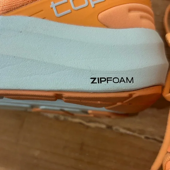 Topo Women's Orange/Sky Athletic Phantom 3 Shoes - Picture 6 of 11